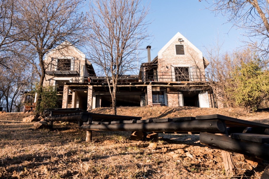 8 Bedroom Property for Sale in Parys Free State